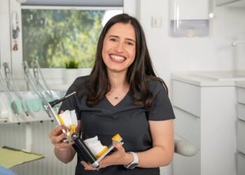 Dr. Laura Gîrbea: ‘’Aparatul miofunctional, o solutie neinvaziva pentru zambetul sanatos al fiecarui copil’’