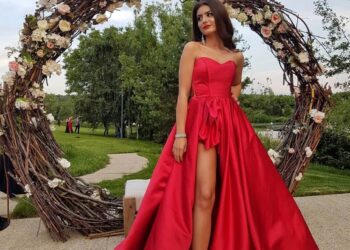 Rochii de seara cu stil, semnate Georgiana Iordache. Sfaturi pentru alegeri ireprosabile